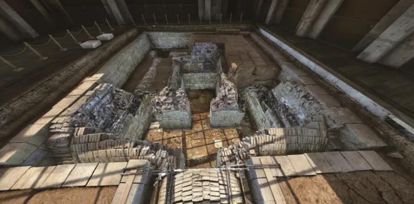 1653217163127348.jpg 徐州土山二號墓.JPG