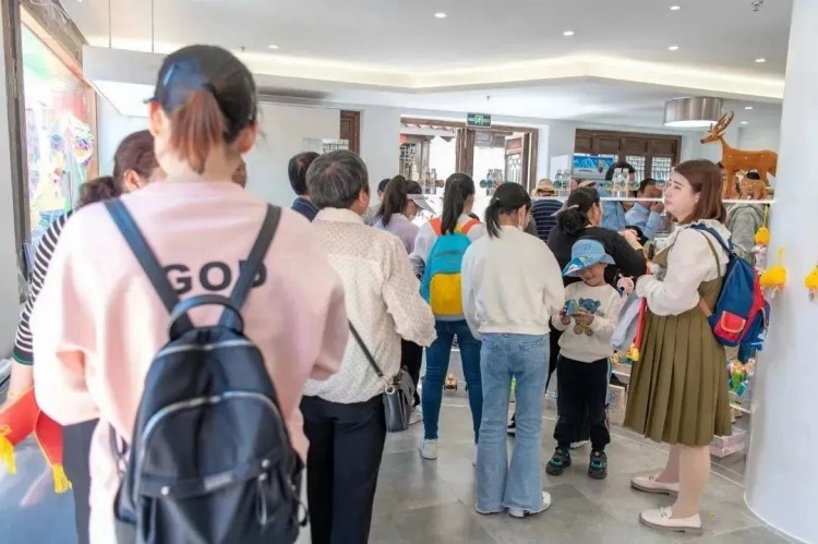 1683208392251606.jpg 旅游9.jpg